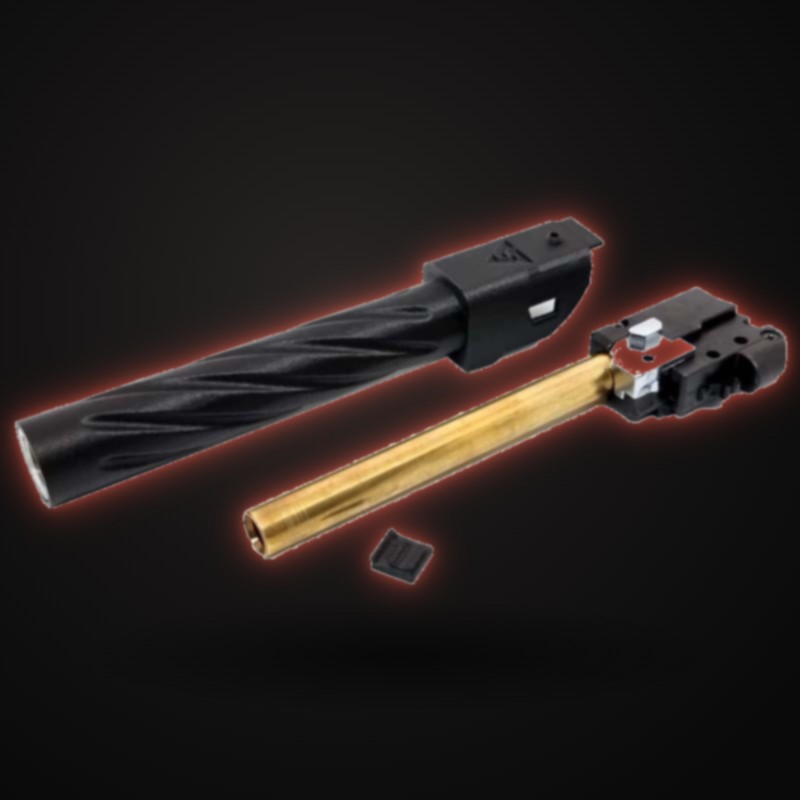 Cañón exterior HK45 junto al cañón interior y la cámara de la réplica